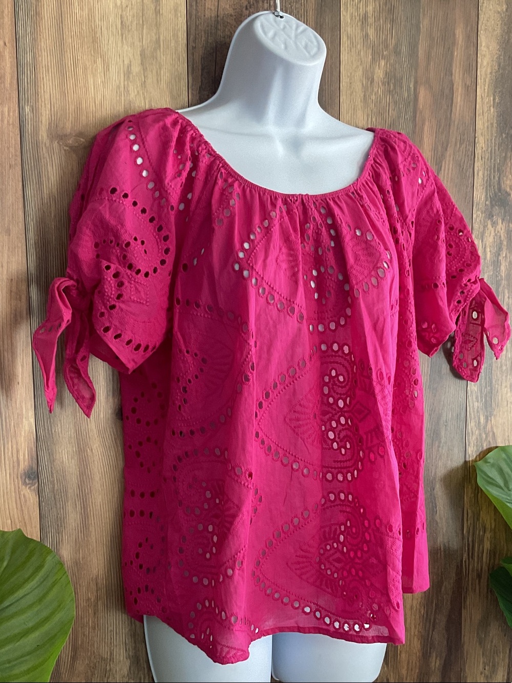 Perseption Concept Bright Pink Eyelet Tie-Sleeve Blouse Top      C261